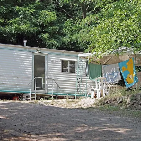 Camping Le P'Tit Bonheur Escaro Quarto foto